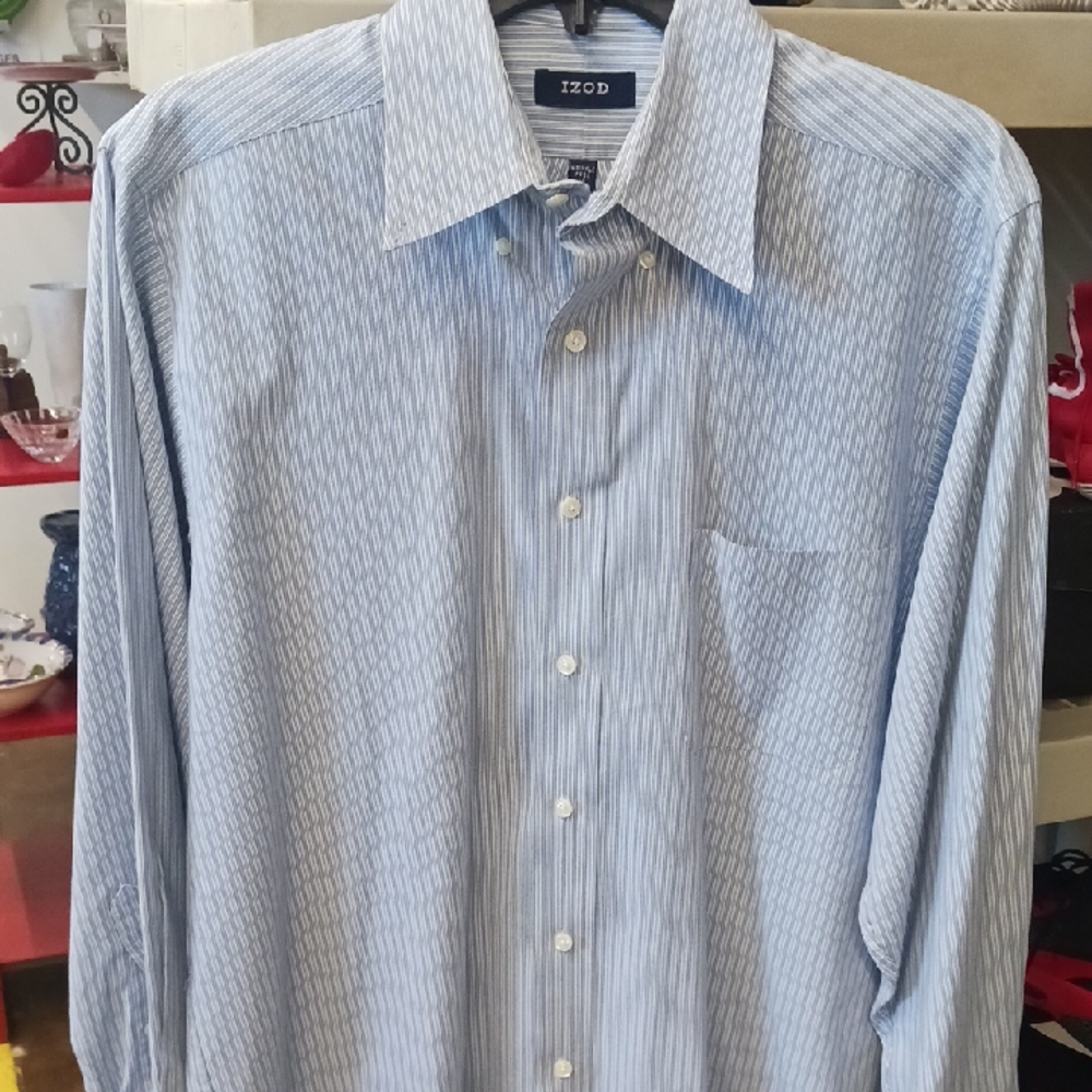 IZOD Men's Blue Shirt